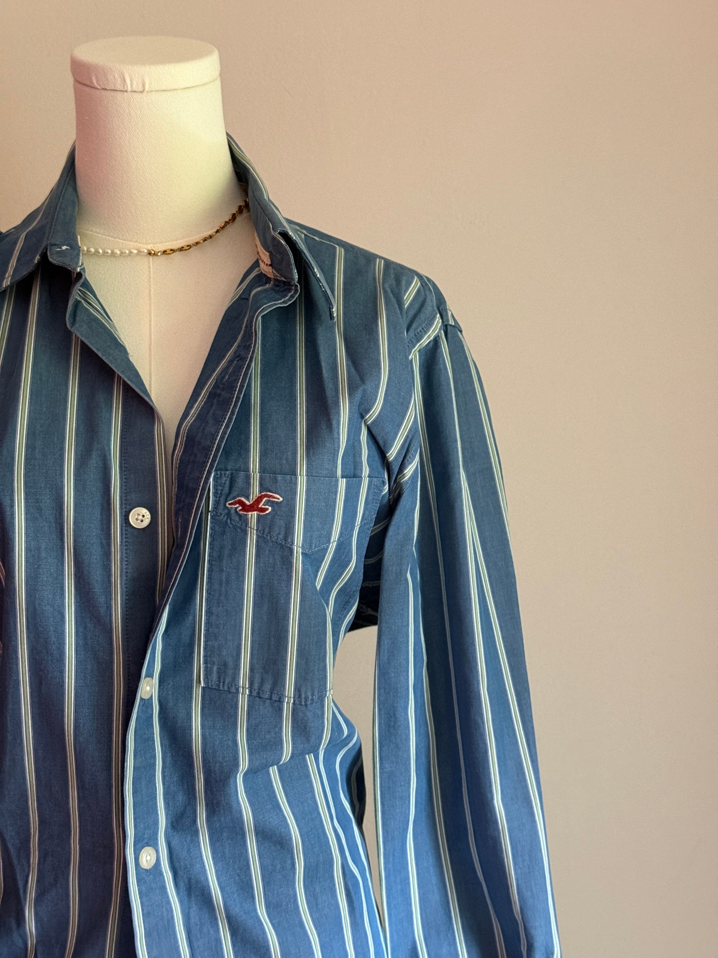 100% cotton Hollister dress shirt