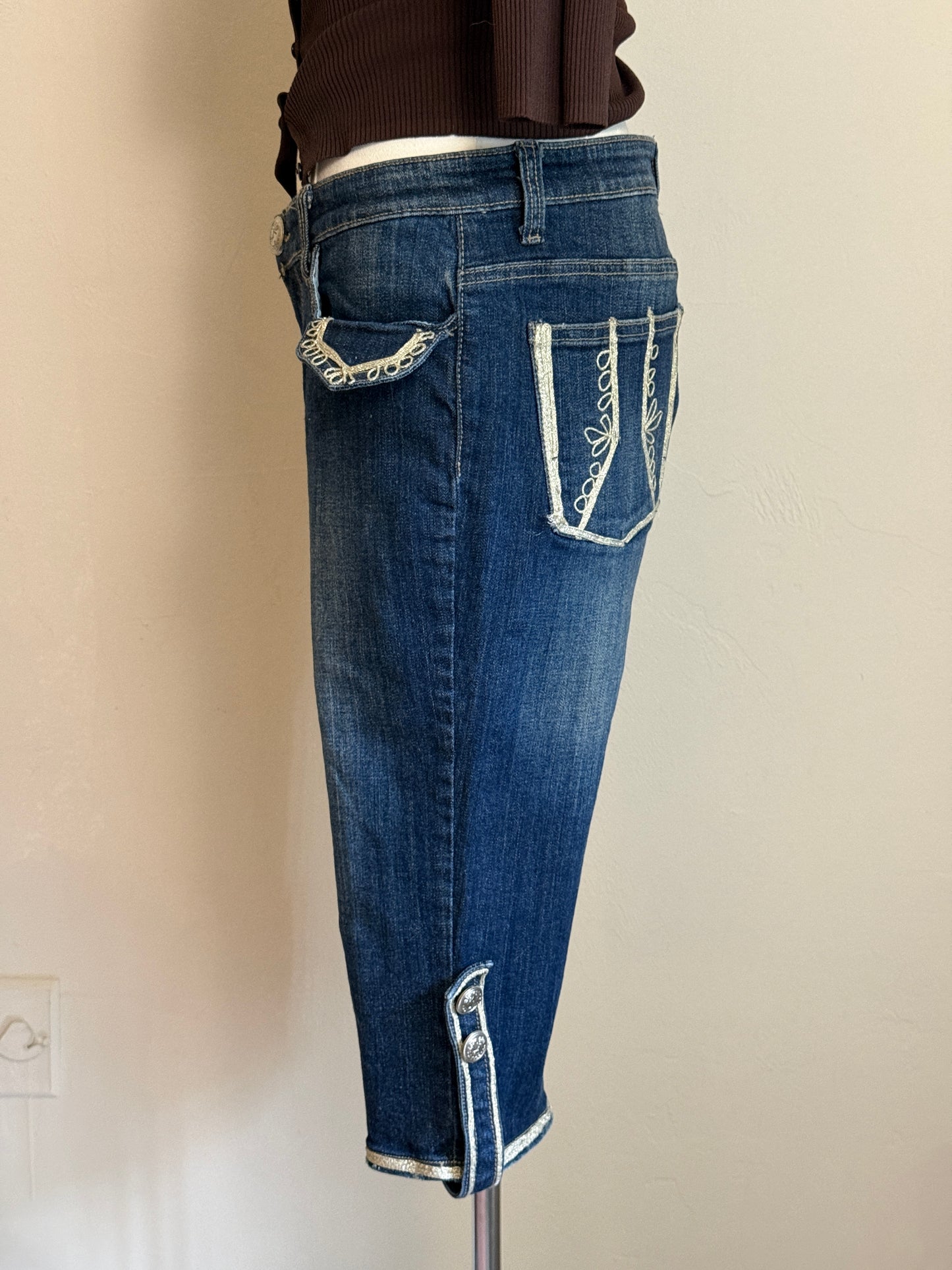 Vintage denim capris